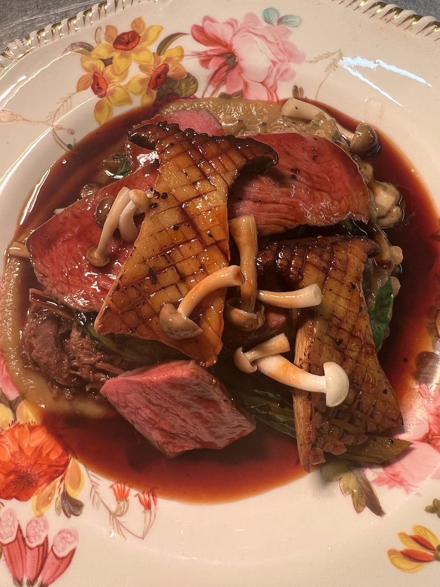 Beef & oyster mushrooms